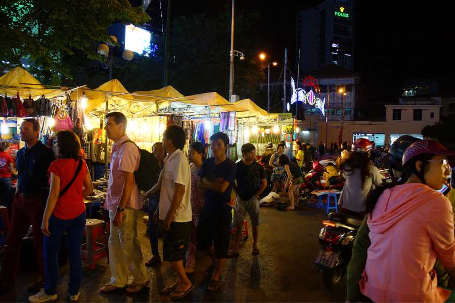 1738897032_Enjoy the Night Market.jpg